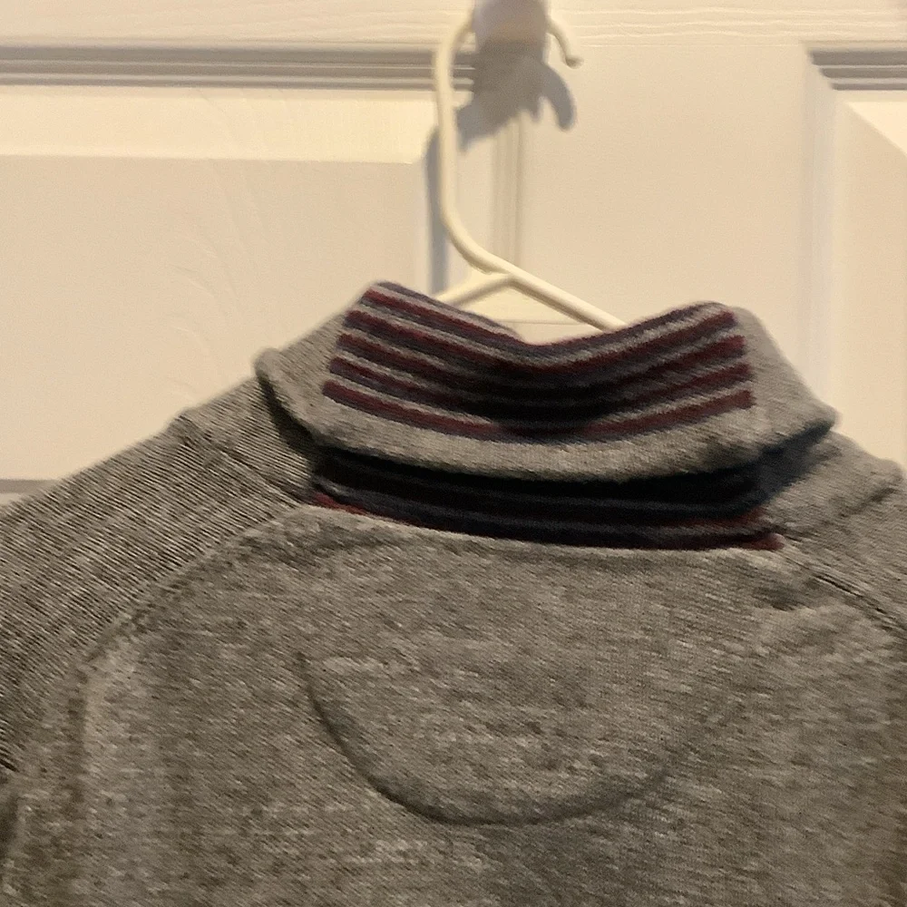 Jos. A. Bank Classic Gray Turtleneck‎ Sweater